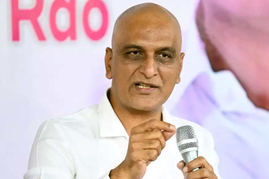 BRS ने मंत्री-आईएएस अधिकारी विवाद पर पत्रकारों की गिरफ्तारी की निंदा की BRS ने मंत्री-आईएएस अधिकारी विवाद पर पत्रकारों की गिरफ्तारी की निंदा की