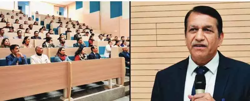 AIIMS Jammu के नए CEO ने कहा, एम्स बैज ऑफ ऑनर AIIMS Jammu के नए CEO ने कहा, एम्स बैज ऑफ ऑनर