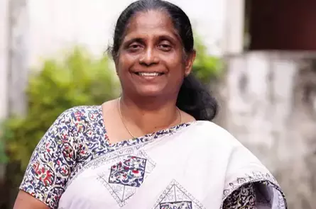 Kerala : मेरे खिलाफ साइबर हमलों का मकसद सर्वाइवर को तोड़ना था एडवोकेट टीबी मिनी Kerala : मेरे खिलाफ साइबर हमलों का मकसद सर्वाइवर को तोड़ना था एडवोकेट टीबी मिनी