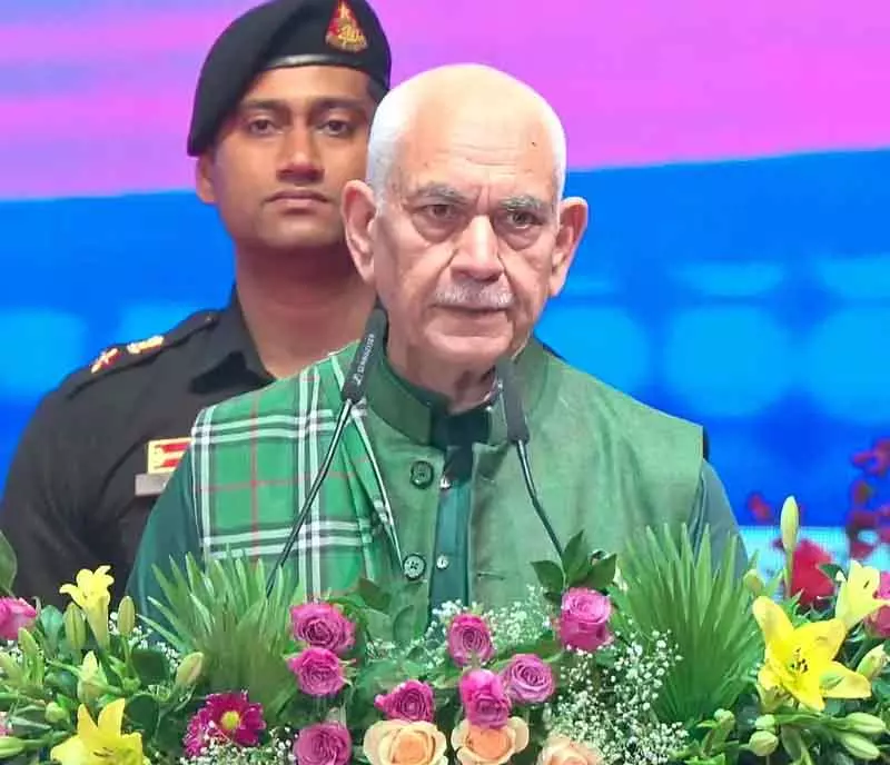 लेफ्टिनेंट गवर्नर ने युवाओं से पूर्व सैनिकों से सीखने की अपील लेफ्टिनेंट गवर्नर ने युवाओं से पूर्व सैनिकों से सीखने की अपील