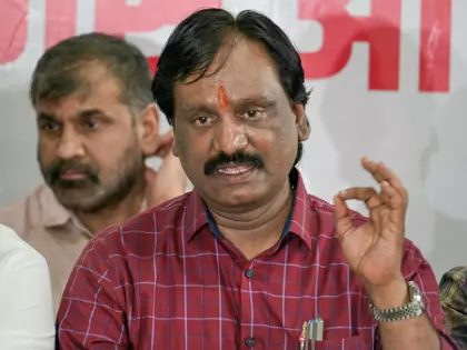 स्थानीय चुनावों में विपक्ष का हमला, SEC पर कुप्रबंधन के आरोप स्थानीय चुनावों में विपक्ष का हमला, SEC पर कुप्रबंधन के आरोप