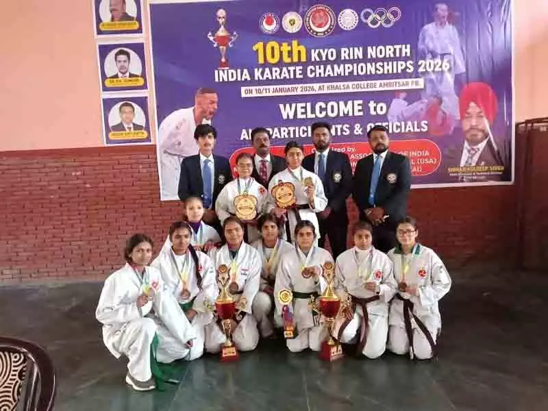 Ludhiana district की लड़कियों ने कराटे चैंपियनशिप में 20 मेडल जीते Ludhiana district की लड़कियों ने कराटे चैंपियनशिप में 20 मेडल जीते
