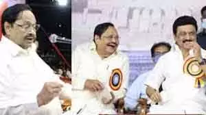 दुरईमुरुगन को 16 जनवरी को CM से अन्ना अवॉर्ड मिलेगा दुरईमुरुगन को 16 जनवरी को CM से अन्ना अवॉर्ड मिलेगा