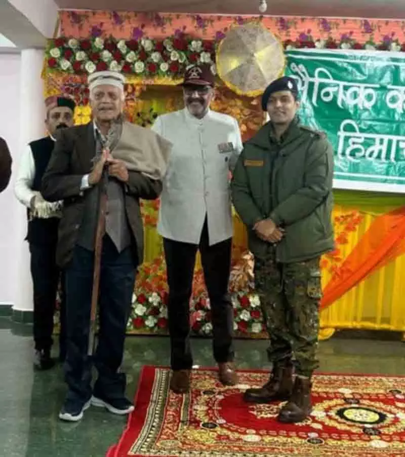 Dehra में वेटरन्स डे धूमधाम से मनाया गया Dehra में वेटरन्स डे धूमधाम से मनाया गया