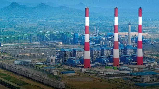 औद्योगिक सुरक्षा उल्लंघनों पर सख्ती, रायगढ़ में 6 कारखानों पर कार्रवाई औद्योगिक सुरक्षा उल्लंघनों पर सख्ती, रायगढ़ में 6 कारखानों पर कार्रवाई