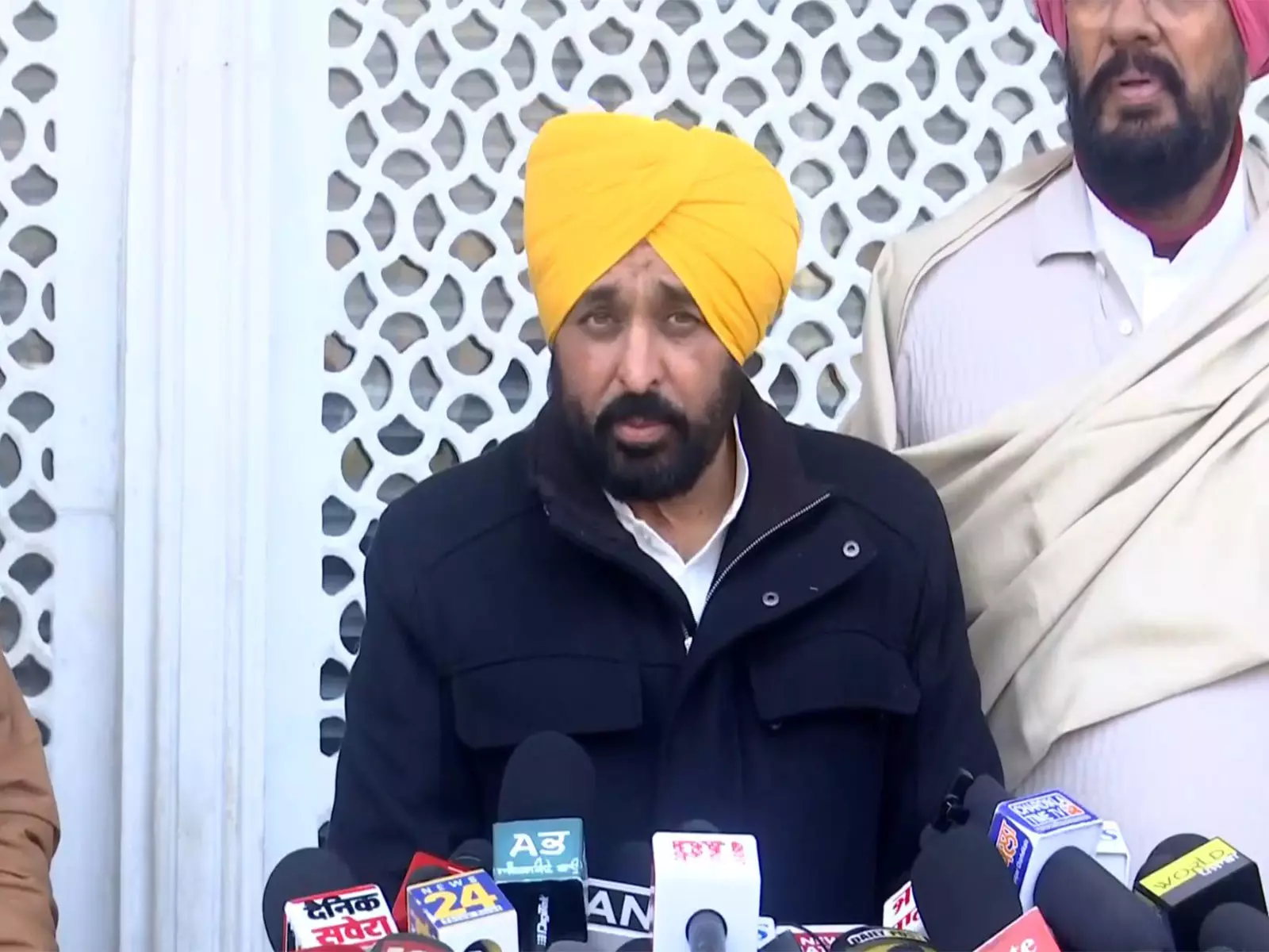 CM भगवंत मान ने ‘गोलक’ बयान का वीडियो ‘फर्जी’ बताया CM भगवंत मान ने ‘गोलक’ बयान का वीडियो ‘फर्जी’ बताया