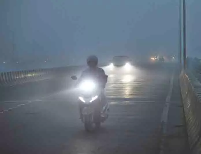 Jammu में गुलमर्ग, पहलगाम, सागर से ज़्यादा ठंड, तापमान नॉर्मल से 10 डिग्री नीचे Jammu में गुलमर्ग, पहलगाम, सागर से ज़्यादा ठंड, तापमान नॉर्मल से 10 डिग्री नीचे