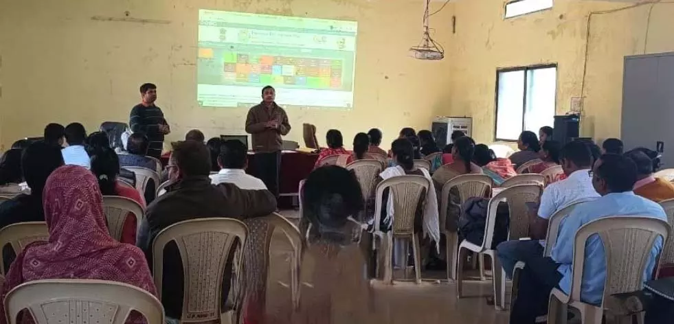 जिले की 551 ग्राम पंचायतों में मॉडल जीपीडीपी को लेकर व्यापक प्रशिक्षण अभियान जिले की 551 ग्राम पंचायतों में मॉडल जीपीडीपी को लेकर व्यापक प्रशिक्षण अभियान