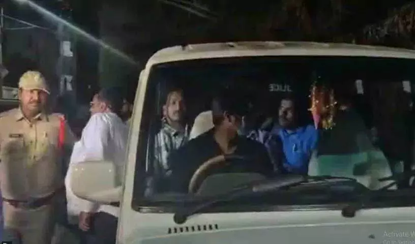 Telangana सरकार को झटका.. पत्रकारों को जमानत मिली Telangana सरकार को झटका.. पत्रकारों को जमानत मिली