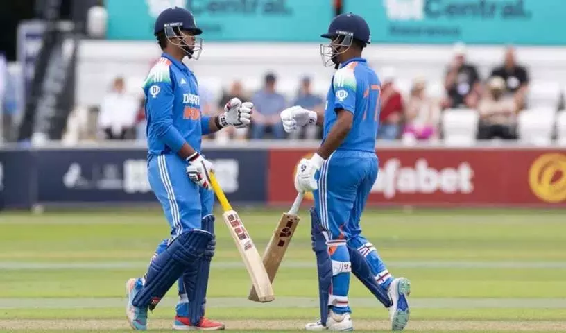 बारिश के कारण भारत की पारी रुक गई.. score क्या है..? बारिश के कारण भारत की पारी रुक गई.. score क्या है..?