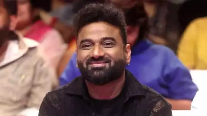 एक्टिंग डेब्यू: फिल्म येल्लम्मा में हीरो बनेंगे Devi Sri Prasad एक्टिंग डेब्यू: फिल्म येल्लम्मा में हीरो बनेंगे Devi Sri Prasad