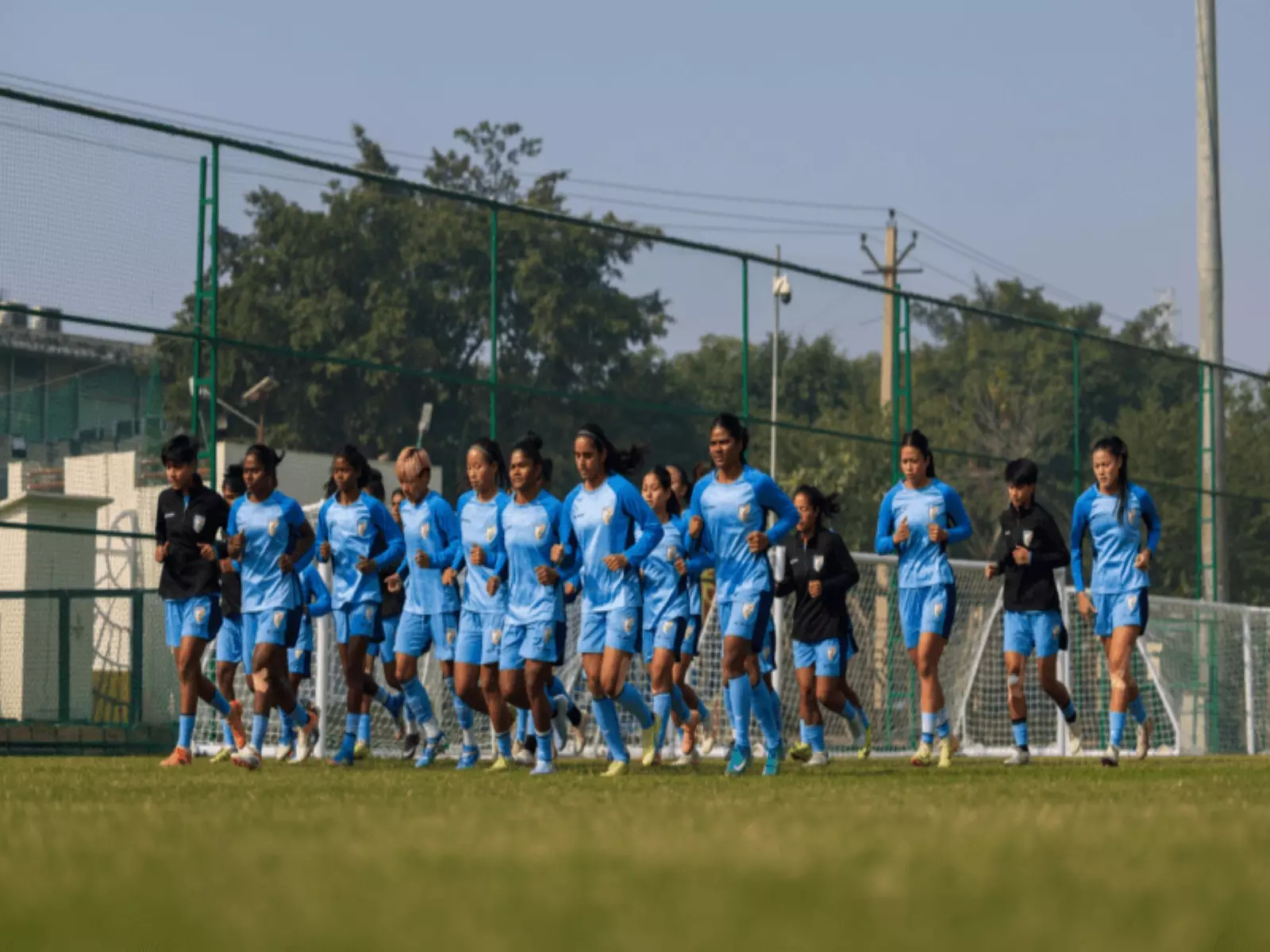 भारत की महिला फुटबॉल टीम ब्लू टाइग्रेस 26 खिलाड़ियों के साथ Turkey के लिए रवाना हुई भारत की महिला फुटबॉल टीम ब्लू टाइग्रेस 26 खिलाड़ियों के साथ Turkey के लिए रवाना हुई