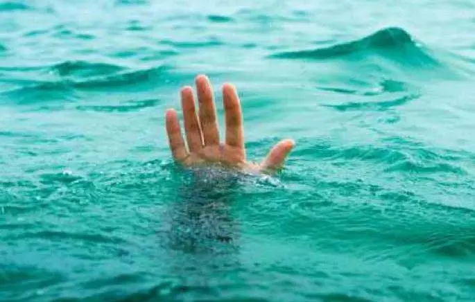 दोस्तों के साथ गया और कभी वापस नहीं लौटा; Waingang में डूबा छात्र दोस्तों के साथ गया और कभी वापस नहीं लौटा; Waingang में डूबा छात्र
