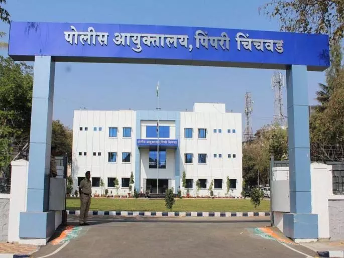 PCMC चुनाव 2026: चुनाव ड्यूटी के दौरान गैरहाजिर रहने पर 5 पुलिसकर्मी सस्पेंड PCMC चुनाव 2026: चुनाव ड्यूटी के दौरान गैरहाजिर रहने पर 5 पुलिसकर्मी सस्पेंड
