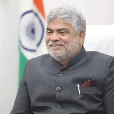 तेलंगाना स्पीकर ने दो और बीआरएस विधायकों को अयोग्य ठहराने की याचिकाएं खारिज कीं तेलंगाना स्पीकर ने दो और बीआरएस विधायकों को अयोग्य ठहराने की याचिकाएं खारिज कीं