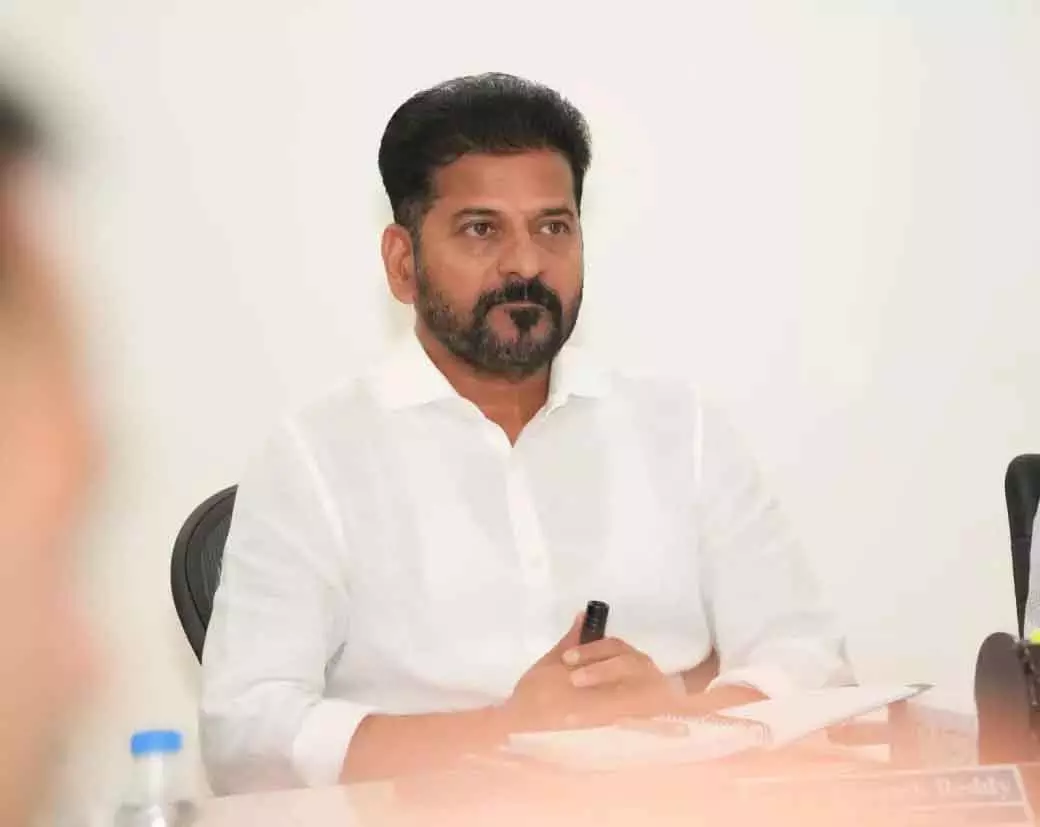 सैनिक स्कूलों को मंजूरी देने की कवायद: CM Revanth Reddy ने की सेना के साथ बैठक सैनिक स्कूलों को मंजूरी देने की कवायद: CM Revanth Reddy ने की सेना के साथ बैठक
