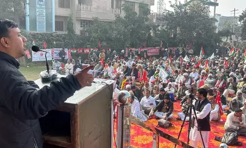 Jind महापंचायत ने केंद्र और राज्य सरकार की ‘जनविरोधी’ नीतियों पर आलोचना की Jind महापंचायत ने केंद्र और राज्य सरकार की ‘जनविरोधी’ नीतियों पर आलोचना की