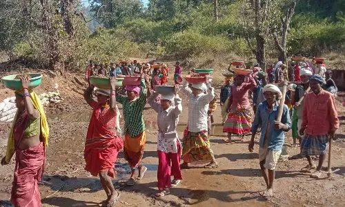महात्मा गांधी नरेगा योजना के क्रियान्वयन में कबीरधाम जिला फिर अग्रणी महात्मा गांधी नरेगा योजना के क्रियान्वयन में कबीरधाम जिला फिर अग्रणी