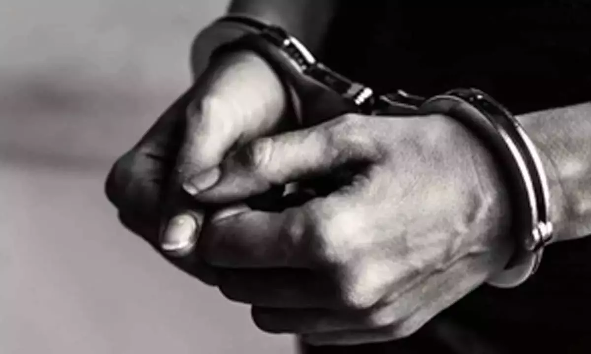 India: पटना में पुलिस के साथ मुठभेड़ के दौरान लुटेरा गिरफ्तार India: पटना में पुलिस के साथ मुठभेड़ के दौरान लुटेरा गिरफ्तार