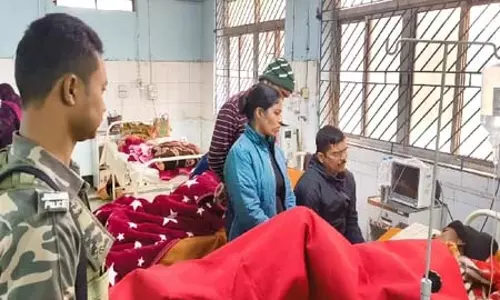 छेड़खानी का विरोध करने पर चाकू मारकर हत्या, हमले में दो घायल छेड़खानी का विरोध करने पर चाकू मारकर हत्या, हमले में दो घायल