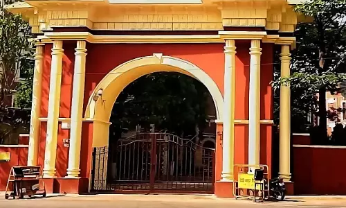 हाईकोर्ट ने ED अफसरों के खिलाफ पुलिस की जांच और कार्रवाई पर लगाई रोक, जानें पूरा मामला हाईकोर्ट ने ED अफसरों के खिलाफ पुलिस की जांच और कार्रवाई पर लगाई रोक, जानें पूरा मामला