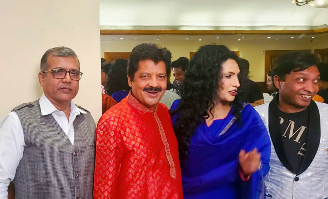 असंगठित कामगार कांग्रेस कमेटी के राष्ट्रीय अध्यक्ष डॉ उदित राज से महाराष्ट्र प्रदेश कांग्रेस कमिटी के अध्यक्ष नाना पटोले ने की सौजन्य भेट