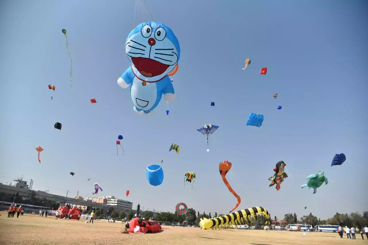 कनुमा Sankranti के दौरान कृतज्ञता का शाश्वत मूल्य सिखाती हैं