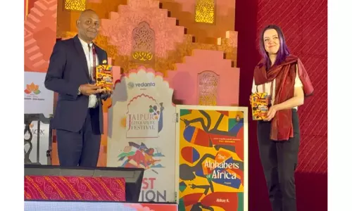 कवि-राजनयिक अभय के ने Jaipur Literature Festival में द अल्फाबेट्स ऑफ अफ्रीका का किया विमोचन