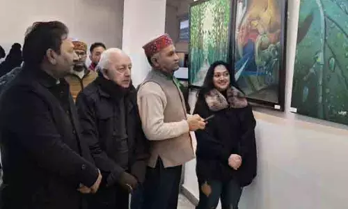 ACB Director ने कला केंद्र प्रदर्शनी में भूषण केसर के योगदान की सराहना की