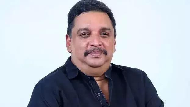 kerala: पूर्व मंत्री शिबू बेबी जॉन के खिलाफ फ्लैट का वादा कर पैसे ऐंठने का केस
