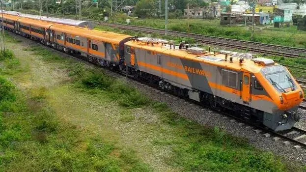 Kerala के लिए अनचाहा तोहफ़ा; तीन अमृत भारत समेत चार ट्रेनें, PM हरी झंडी दिखाएंगे