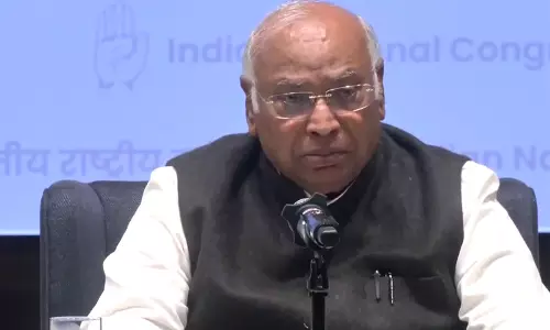 Mallikarjun Kharge ने तिरुवल्लुवर दिवस पर दीं शुभकामनाएं