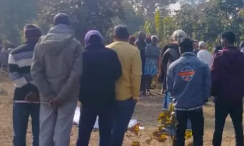 चरवाहे की गला रेतकर हत्या, पुरानी रंजिश के चलते वारदात की आशंका चरवाहे की गला रेतकर हत्या, पुरानी रंजिश के चलते वारदात की आशंका