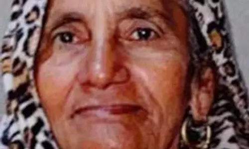 Amritsar: लुटेरों की गोली से घायल 68 साल की महिला की मौत Amritsar: लुटेरों की गोली से घायल 68 साल की महिला की मौत