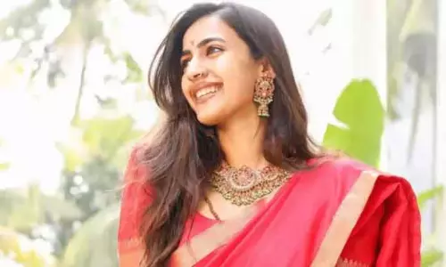 Niharika Konidela का नया सफर: एक्टिंग के बाद अब बतौर प्रोड्यूसर गाड़ रहीं झंडे Niharika Konidela का नया सफर: एक्टिंग के बाद अब बतौर प्रोड्यूसर गाड़ रहीं झंडे