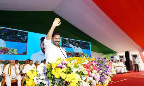 पीएम मोदी मेरे रिश्तेदार नहीं, पर राज्य के लिए उनसे मिलना जरूरी: Revanth Reddy पीएम मोदी मेरे रिश्तेदार नहीं, पर राज्य के लिए उनसे मिलना जरूरी: Revanth Reddy