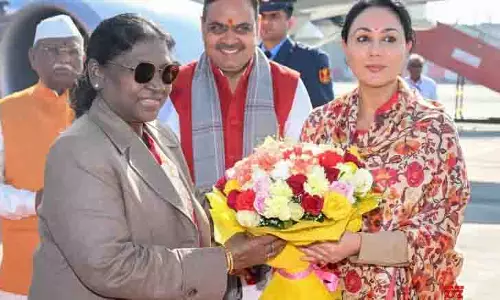 एक दिवसीय Jaipur यात्रा पर राष्ट्रपति मुर्मू, हनुमान महायज्ञ में की शिरकत