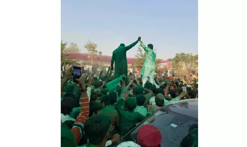 महाराष्ट्र नगर निगम चुनावों में एआईएमआईएम की बढ़त, कांग्रेस-सपा के लिए खतरे की घंटी