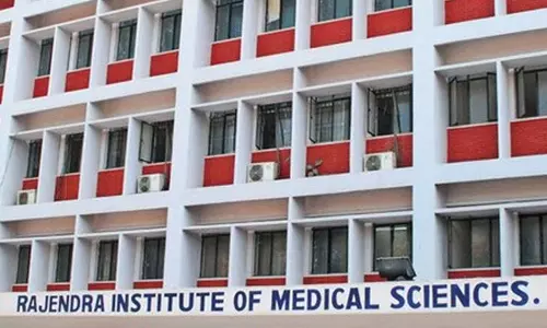 Ranchi: RIMS में 8.5 लाख से अधिक OPD और 63 हजार सर्जरी हुई Ranchi: RIMS में 8.5 लाख से अधिक OPD और 63 हजार सर्जरी हुई
