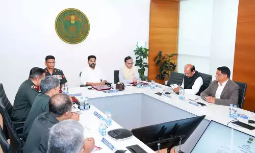 Chief Minister Revanth Reddy की बड़ी मांग: हैदराबाद शिफ्ट हो सेना का दक्षिणी कमान मुख्यालय Chief Minister Revanth Reddy की बड़ी मांग: हैदराबाद शिफ्ट हो सेना का दक्षिणी कमान मुख्यालय