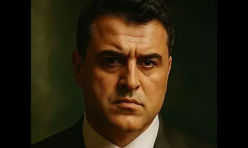 IRAN : पत्रकार बातेबी ने अयातुल्ला शासन पर जबरन कबूलनामा देने का आरोप लगाया IRAN : पत्रकार बातेबी ने अयातुल्ला शासन पर जबरन कबूलनामा देने का आरोप लगाया