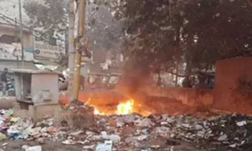 उत्तर दिल्ली में विशेष निरीक्षण अभियान, कचरा जलाने के कई मामले दर्ज उत्तर दिल्ली में विशेष निरीक्षण अभियान, कचरा जलाने के कई मामले दर्ज