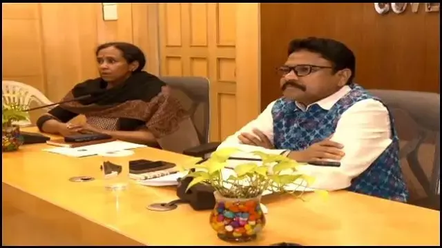 ओडिशा के स्वास्थ्य मंत्री ने Nipah Virus की स्थिति की समीक्षा की ओडिशा के स्वास्थ्य मंत्री ने Nipah Virus की स्थिति की समीक्षा की