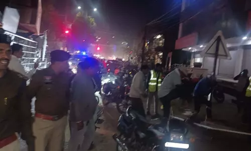 CG: यातायात नियम उल्लंघन मुक्त जोन बनाने का अभियान तेज CG: यातायात नियम उल्लंघन मुक्त जोन बनाने का अभियान तेज