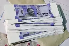 Kolkata:नकली नोटों की छपाई करने वाले गिरोह का भंडाफोड़ Kolkata:नकली नोटों की छपाई करने वाले गिरोह का भंडाफोड़