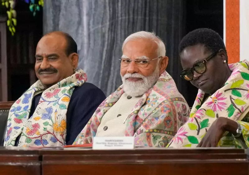 भारतीय लोकतंत्र की सबसे बड़ी ताकत विविधता है: कॉमनवेल्थ स्पीकर्स कॉन्फ्रेंस में PM भारतीय लोकतंत्र की सबसे बड़ी ताकत विविधता है: कॉमनवेल्थ स्पीकर्स कॉन्फ्रेंस में PM