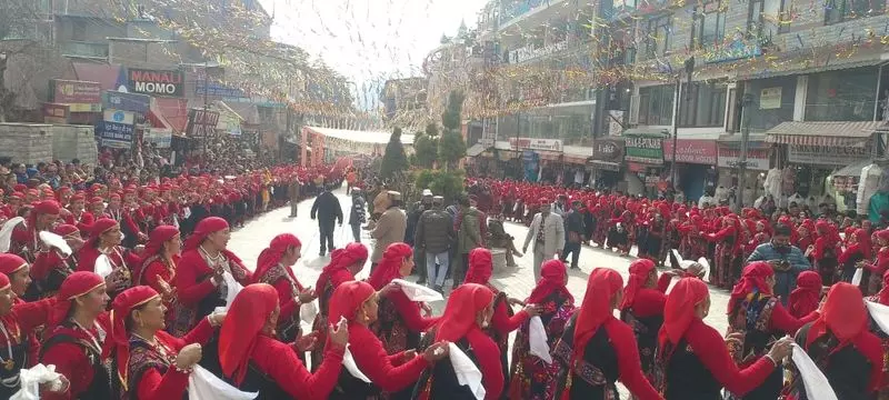 घटते पैमाने और पहुंच के कारण मनाली Winter कार्निवल की चमक फीकी पड़ गई है घटते पैमाने और पहुंच के कारण मनाली Winter कार्निवल की चमक फीकी पड़ गई है