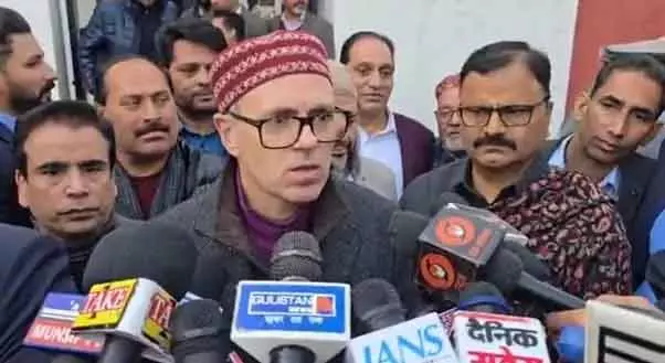 उमर ने ईरान में फंसे Jammu -Srinagar छात्रों पर जयशंकर से की बात उमर ने ईरान में फंसे Jammu -Srinagar छात्रों पर जयशंकर से की बात