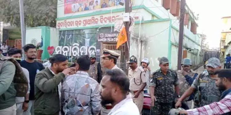 Sundergarh झड़प में शामिल होने के आरोप में 2 लोग हिरासत में, सुरक्षा कड़ी Sundergarh झड़प में शामिल होने के आरोप में 2 लोग हिरासत में, सुरक्षा कड़ी