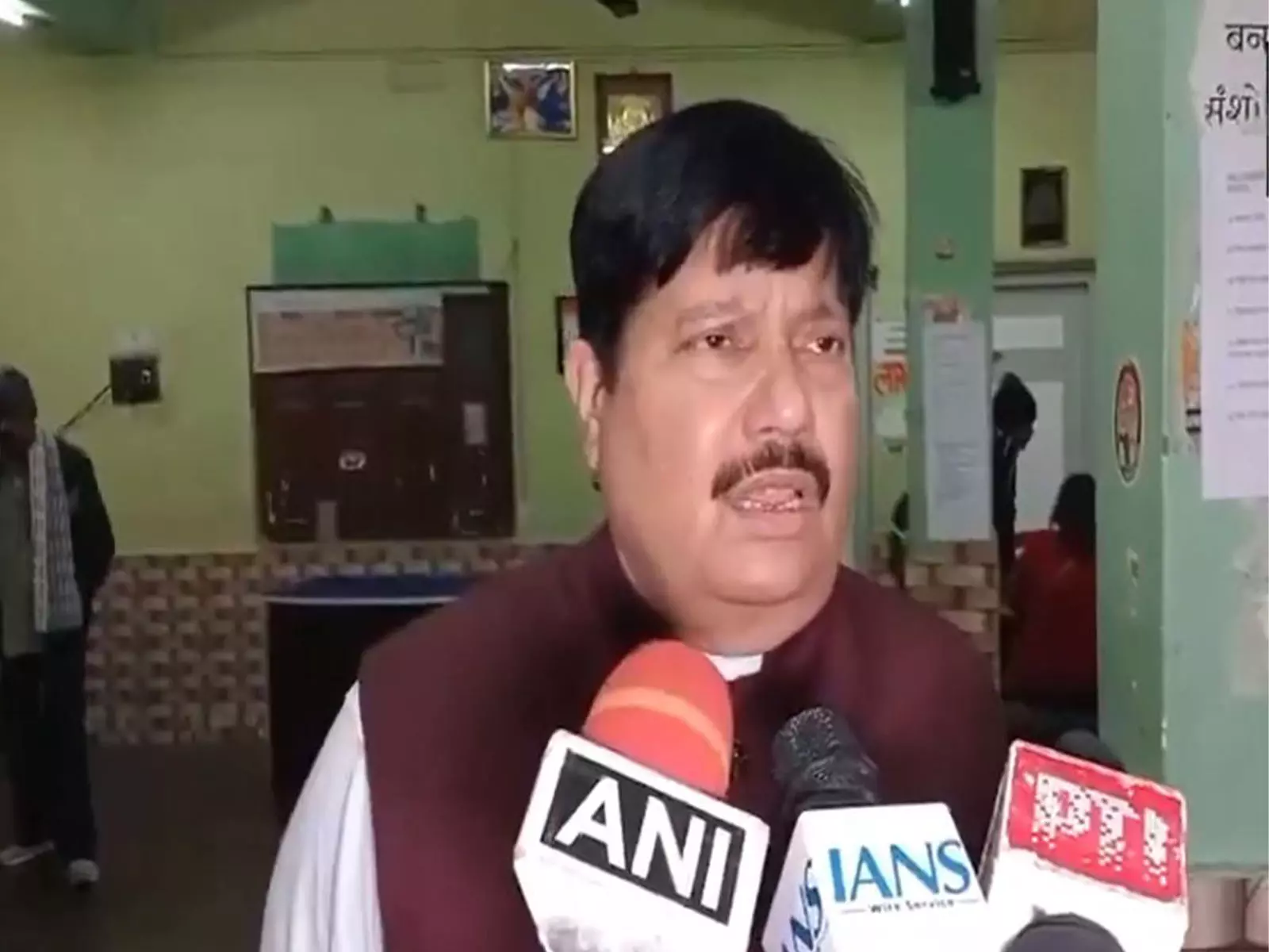 ईडी FIR पर SC रोक के बाद अर्जुन सिंह का बयान ईडी FIR पर SC रोक के बाद अर्जुन सिंह का बयान